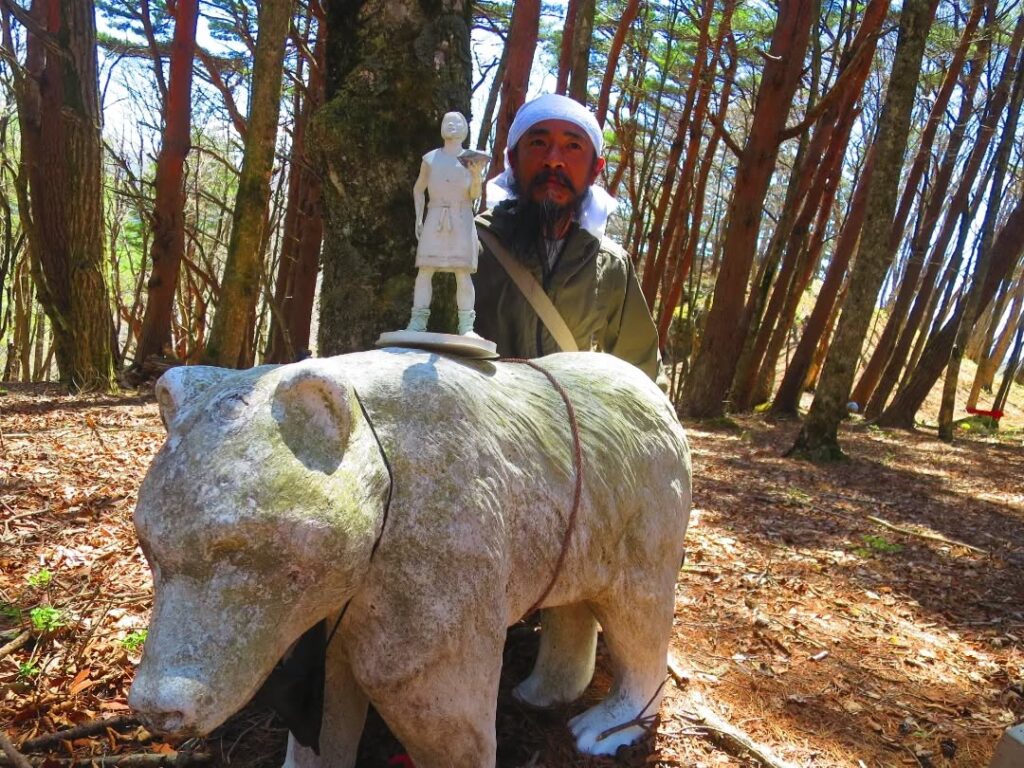 「黒曜石体験ミュージアム」と「星くそ館」10